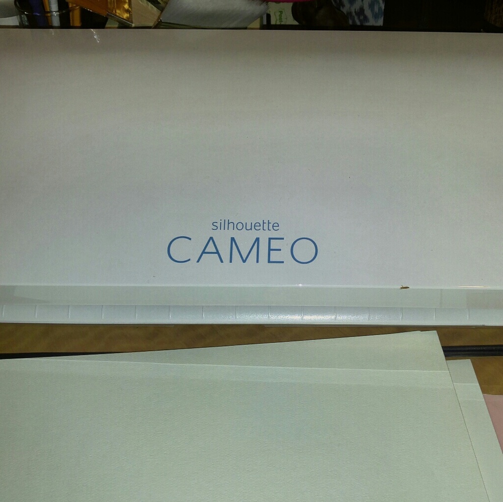 Silhouette dual carriage